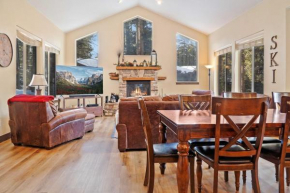 Dreamy 6 BR with Hot Tub Walk to Goose Pasture Tarn Breckenridge